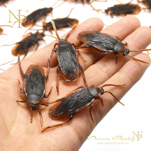 12pcs Funny Fake Cockroach